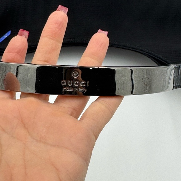 Authentic Gucci Metal Handle Canvas & Leather Shoulder Bag Black - Picture 6 of 16